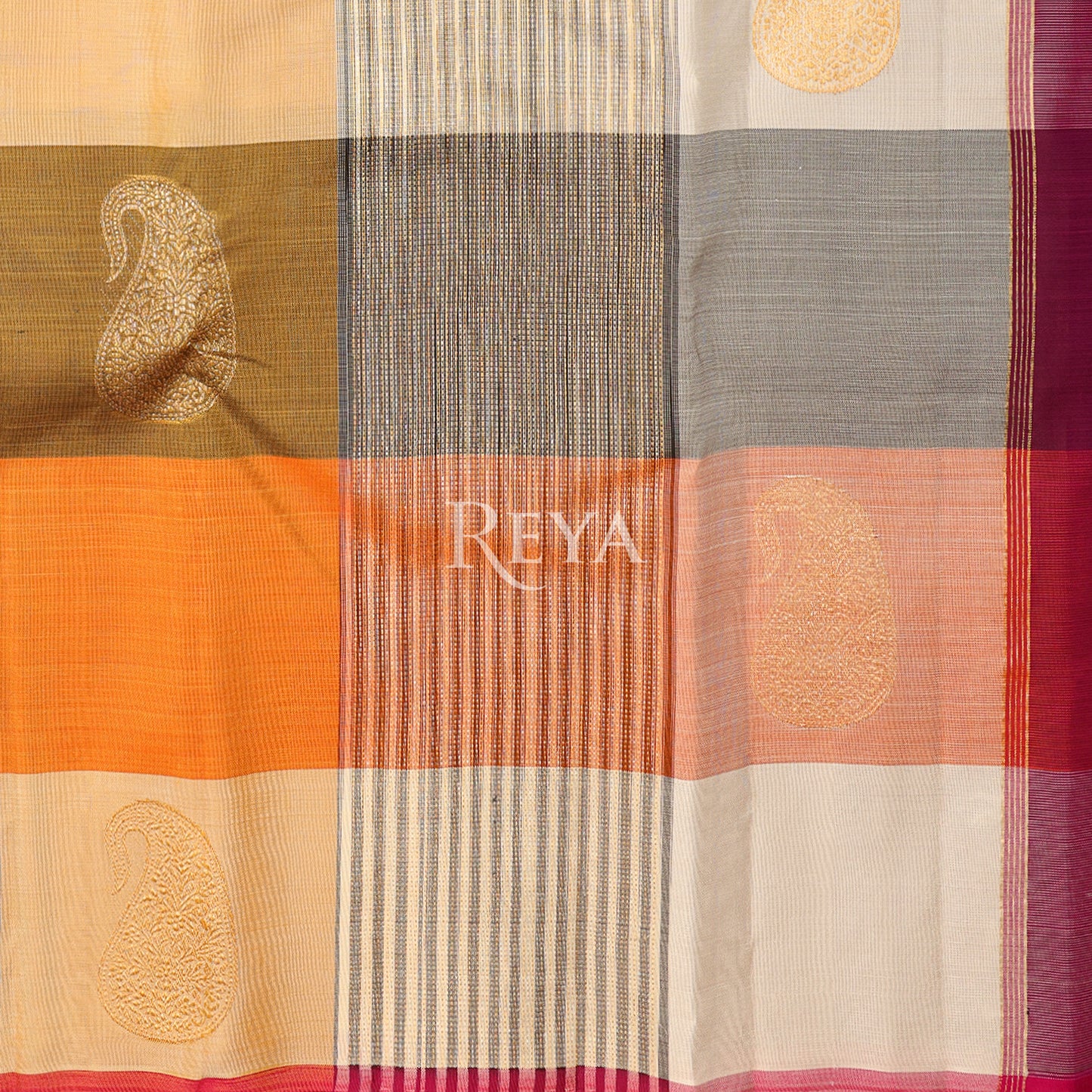'Earthbound Elgance Kanjeevaram' in vintage checks and wine pallu